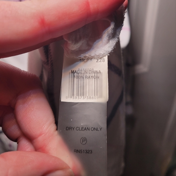 Vince camuto button down size 1X - Picture 4 of 7